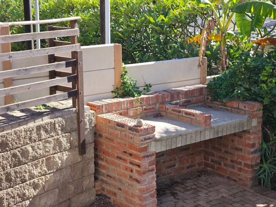 3 Bedroom Property for Sale in Reebok Western Cape